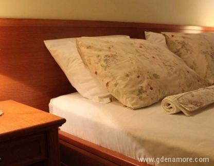Tazex Apartments, , logement privé à Herceg Novi, Monténégro