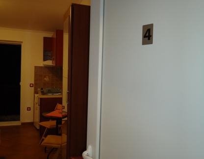 Apartamentos Kilibarda, , alojamiento privado en Herceg Novi, Montenegro