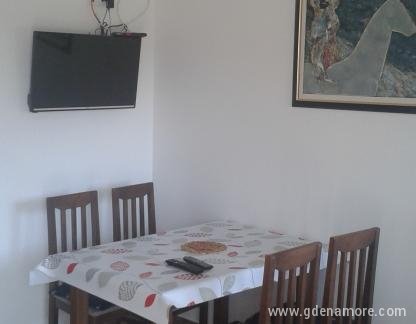Apartments BILJA, , private accommodation in city Dobre Vode, Montenegro - Trpezarija