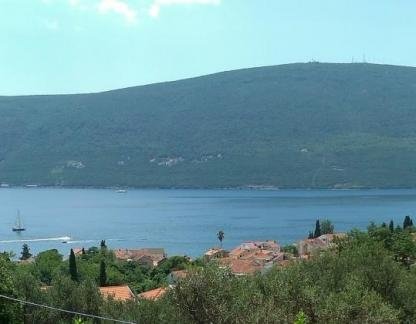 Sunrise-Wohnungen, , Privatunterkunft im Ort Baošići, Montenegro