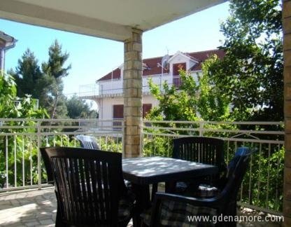 APARTMENTS DANICA AND MILAN, , private accommodation in city Vodice, Croatia - TERASA JUG 18M2