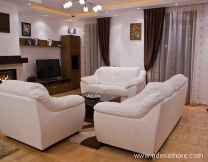 Apartmani Villa MIlica, , alloggi privati a Djenović, Montenegro - dnevni boravak