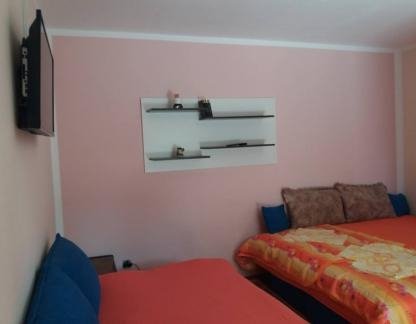 Vila Todor, APARTMAN br. 10 sa kupatilom i ljetnjom kuhinjom, privatni smeštaj u mestu Herceg Novi, Crna Gora