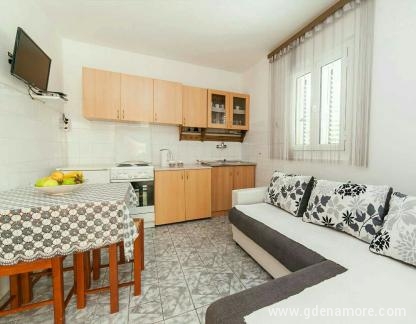 Apartments Androvic, , private accommodation in city Buljarica, Montenegro