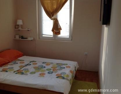 Apartamentos Nena TIVAT, , alojamiento privado en Tivat, Montenegro - 4