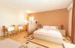  T APARTMENTS HANAKA, private accommodation in city Pržno, Montenegro