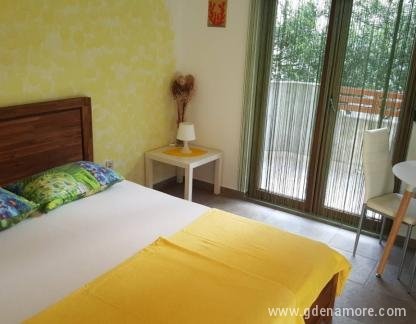 Apartments "AMFORA", , private accommodation in city Djenović, Montenegro - 1