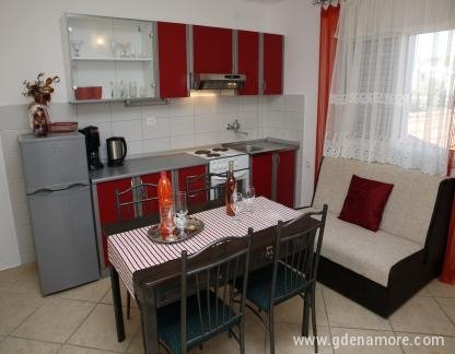 APARTMANI ŠPADINA, APARTMAN ŠPADINA  VODICE 4+1, privatni smeštaj u mestu Vodice, Hrvatska - _BK_7693