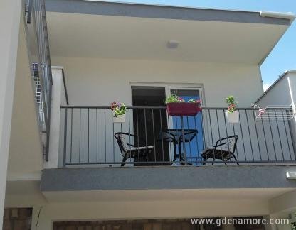 Guest House Djonovic, , alloggi privati a Petrovac, Montenegro - 20180610_134207
