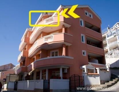 APARTMENTS SOFIA, , private accommodation in city Bečići, Montenegro - 967339-54