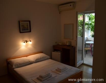 Apartmani Ana, , private accommodation in city Budva, Montenegro - DSC_0050