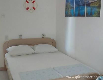 J&S Ferienhaus, , Privatunterkunft im Ort Sutomore, Montenegro - Soba1