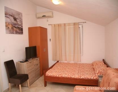 Apartmani Đukić , Studio premium apartman , privatni smeštaj u mestu Tivat, Crna Gora - djukic00004