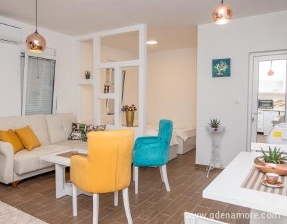 Appartements Tina, , logement privé à Utjeha, Monténégro - MLM_4394