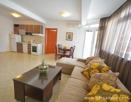 Appartements voïvodiques de Braca, , logement privé à Djenović, Monténégro - 000_4083