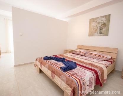 Apartman San, , частни квартири в града Dobre Vode, Черна Гора - 4