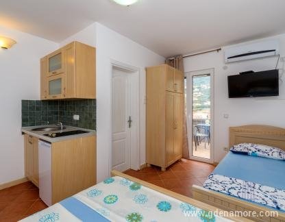 Aparthotel "ADO", , private accommodation in city Dobre Vode, Montenegro - Apartman #7