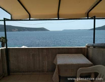 Hébergement Vujović Herceg Novi, , logement privé à Herceg Novi, Monténégro - IMG-9649dda2c4870e1ef610b8c7f9233097-V