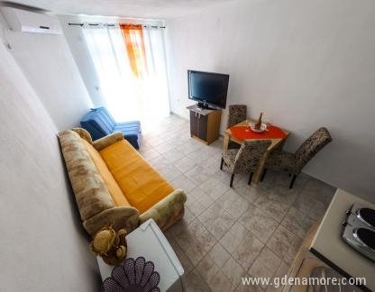 Haus Bulajic – AUSGESTELLT, , Privatunterkunft im Ort Jaz, Montenegro - Apartman 6 - Kuca Bulajic - Jaz