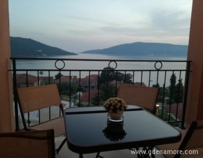 Apartmanok Novi -Villa Kumbor, , Magán szállás a községben Kumbor, Montenegró - 14