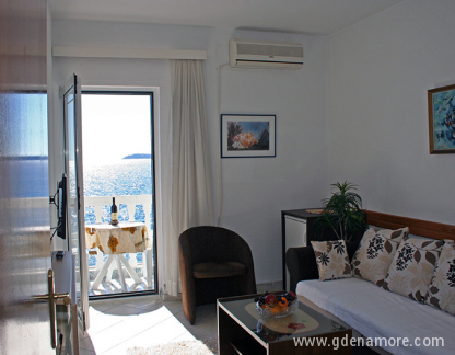 GALIJA apartments / rooms, A 1, private accommodation in city Herceg Novi, Montenegro - A 1 (APARTMANI GALIJA, Herceg Novi)