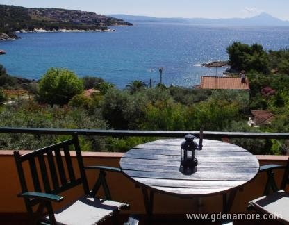 The Yellow Houses, , alloggi privati a Halkidiki, Grecia - 14