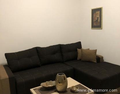 Studio apartmani Matija , Studio apartman Matija 1, privatni smeštaj u mestu Bijela, Crna Gora - IMG-f716311c24b5b8ab57065745c728fabd-V