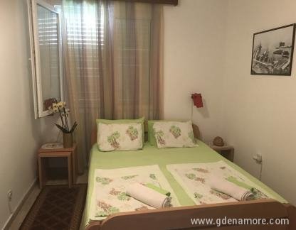 Apartamentos Kostic, , alojamiento privado en Herceg Novi, Montenegro - IMG_4881