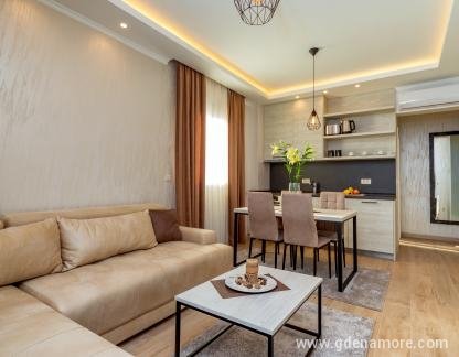 Appartements de Luxe Reine, , logement privé à Buljarica, Monténégro - C11