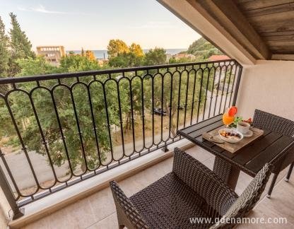 Luxury Apartments Queen, Jednosobni apartman sa pogledom na more, privatni smeštaj u mestu Buljarica, Crna Gora - D2