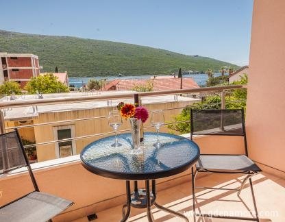 Ruzmarin apartmanok, , Magán szállás a községben Kumbor, Montenegró - IMG_0201