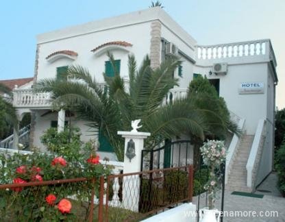 Villa Anastasia, Vila Anastazija, private accommodation in city Bijela, Montenegro - 1302394529
