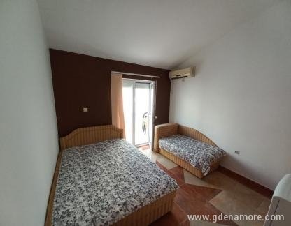 Apartmani "Exclusive", Soba #3, privatni smeštaj u mestu Dobre Vode, Crna Gora - IMG-20210609-WA0153