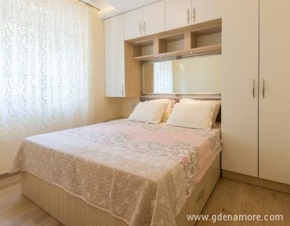 Appartamenti Branka, , alloggi privati a Tivat, Montenegro - _DSC7921a