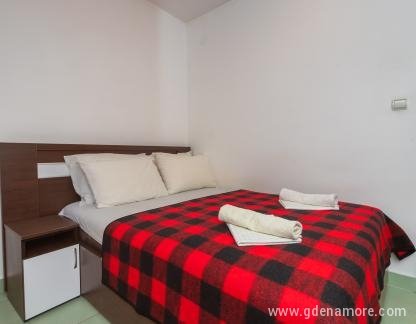 Villa Popovic, , alloggi privati a Budva, Montenegro - fotografija-40
