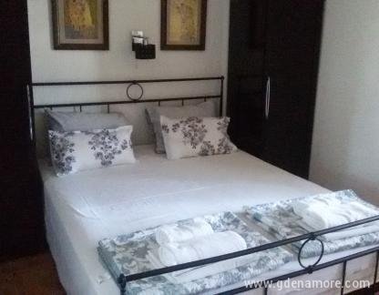 Villa Markovic, , private accommodation in city Sutomore, Montenegro - garsonjera