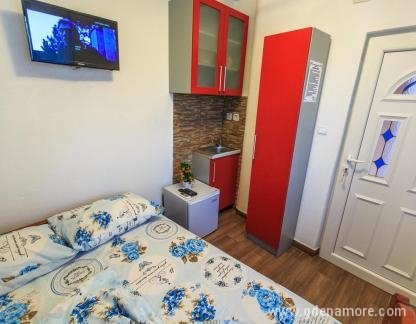 Vila "ALBY" , SIDRO Studio Apartman, privatni smeštaj u mestu Dobre Vode, Crna Gora - 10