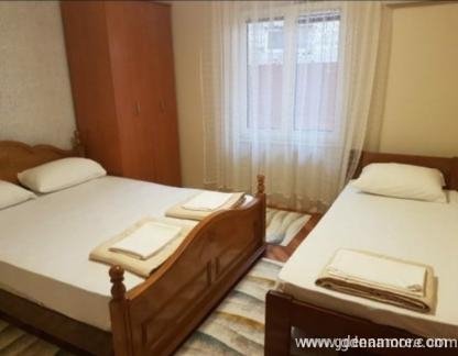 SANJA apartmani, , alojamiento privado en Igalo, Montenegro - 20210703_224114_zf4pYFjvvD