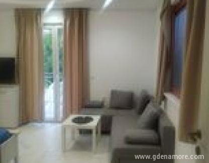 Private accommodation, , private accommodation in city Sutomore, Montenegro - 210088703_351343159938445_2390487775779486832_n