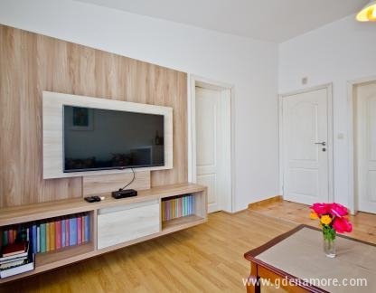 Apartmani Šušanj, Veliki apartman 2, privatni smeštaj u mestu Šušanj, Crna Gora - Apartman-139