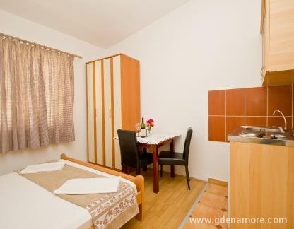 Apartmani Šušanj, Dvokrevetni apartman , privatni smeštaj u mestu Šušanj, Crna Gora - Apartman-178