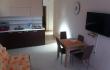 Apartman 1 inn Hus Bulajic - UTSTED, privat innkvartering i sted Jaz, Montenegro