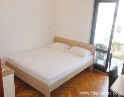 Apartmani Saša, , ενοικιαζόμενα δωμάτια στο μέρος Budva, Montenegro - thumbnail-8