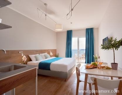 Apart Hotel Larimar, Twin Comfort Room, private accommodation in city Bečići, Montenegro - DSC_5934