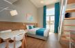 Dupleks soba v Apart Hotel Larimar, zasebne nastanitve v mestu Bečići, Črna gora