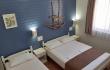 Room No. 2 T Guest House Igalo, private accommodation in city Igalo, Montenegro
