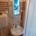 Guest House Igalo, Zimmer Nr. 3, Privatunterkunft im Ort Igalo, Montenegro - Soba br. 3 kupatilo