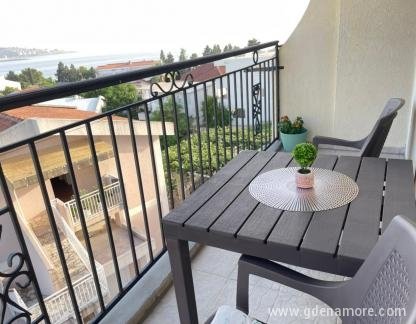 Appartements Kosta, , logement privé à Šušanj, Monténégro - 78BADE3E-F123-448E-99D0-BB2B1A954F01