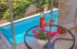  -ban Apartments Fortunella, Magán szállás a községben Petrovac, Montenegr&oacute;