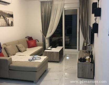 Giardino Apartments, Two bedroom duplex, private accommodation in city Djenović, Montenegro - IMG-1bb92a0d371b6416c2b03535c2e9d206-V